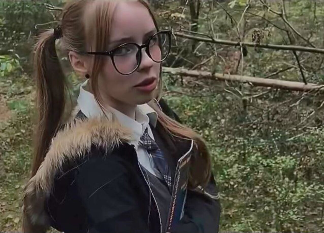 glasses blonde forest