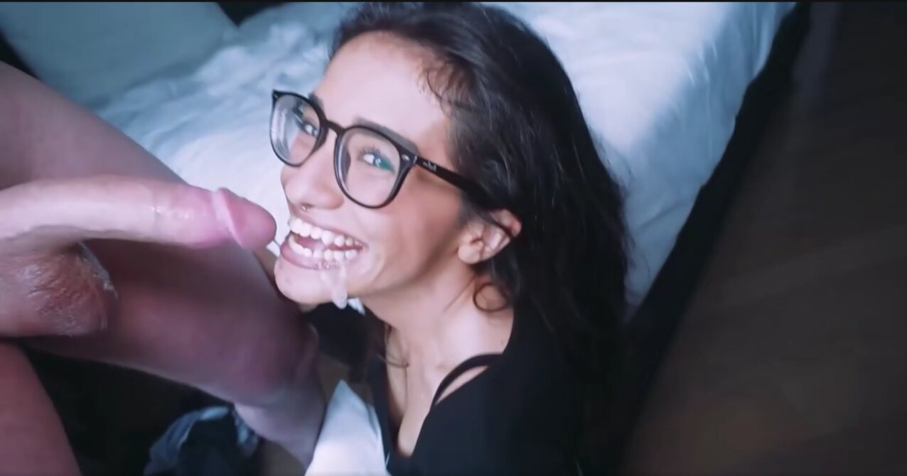 facial glasses blowjob
