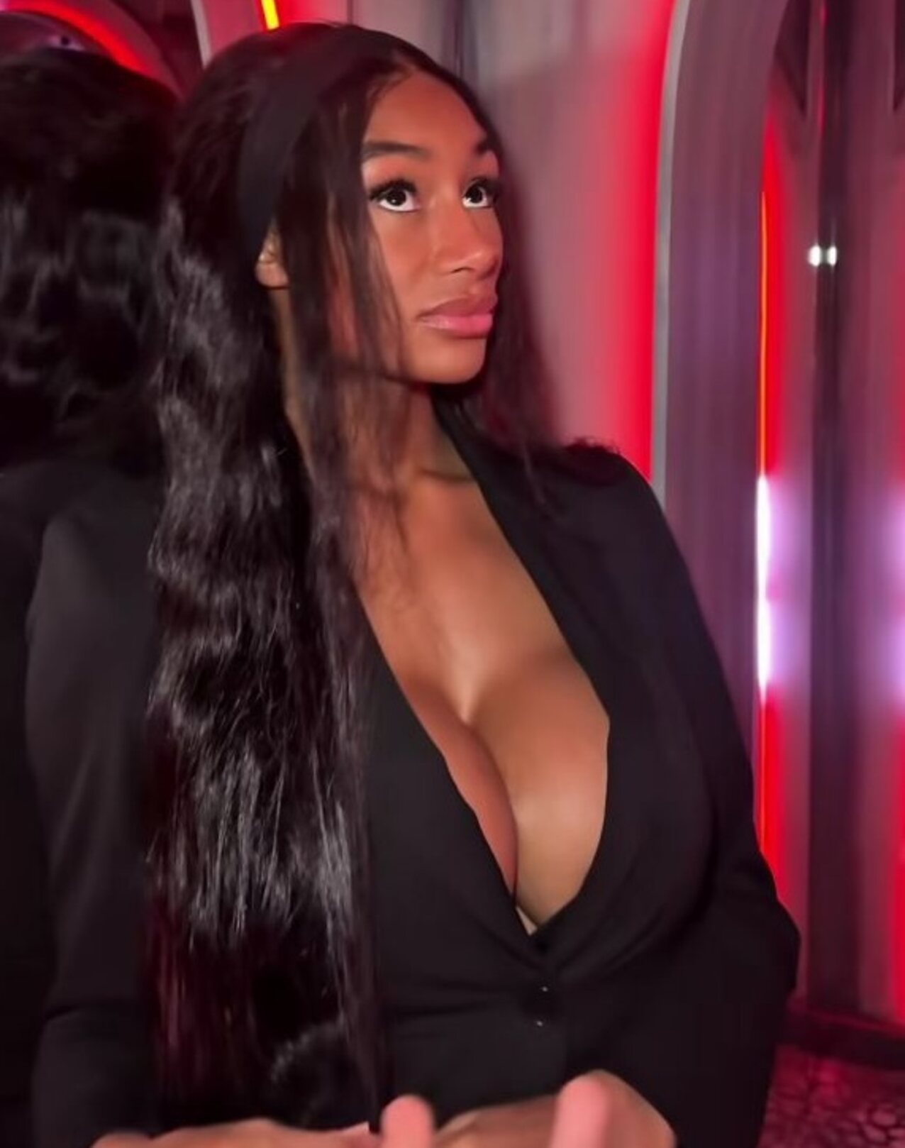 insta black boobs