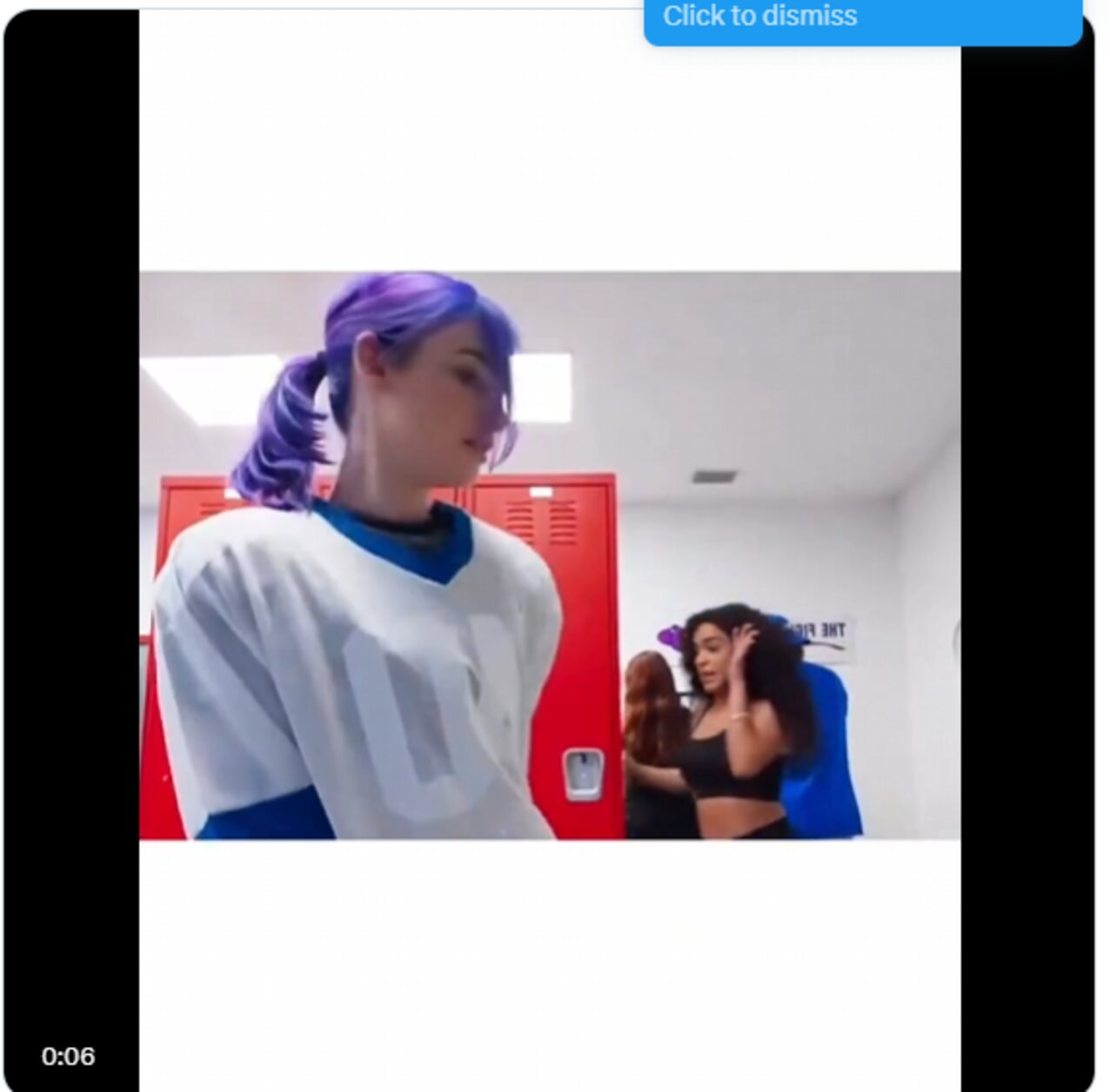 gym teen lesbian