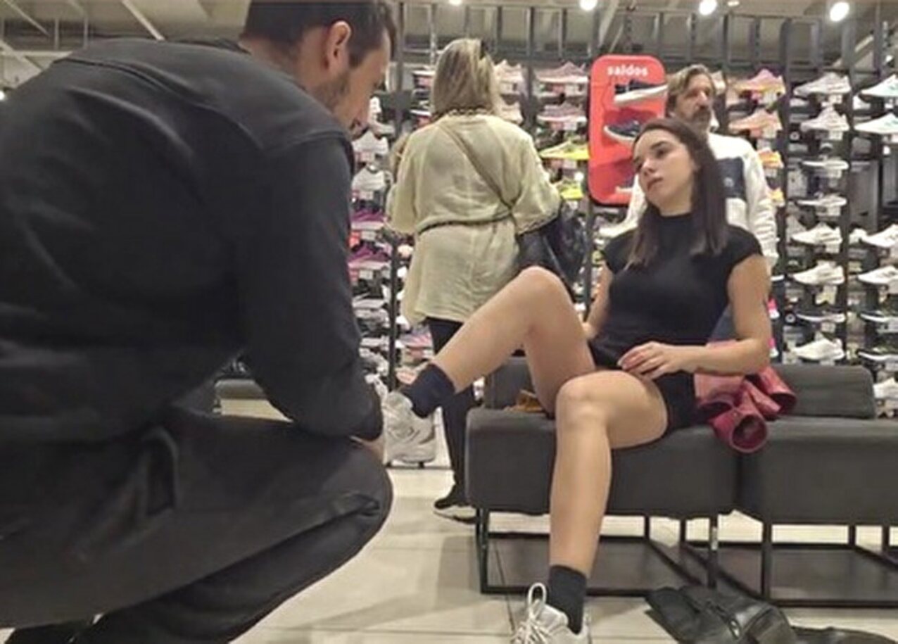 exhibitionist teen hot