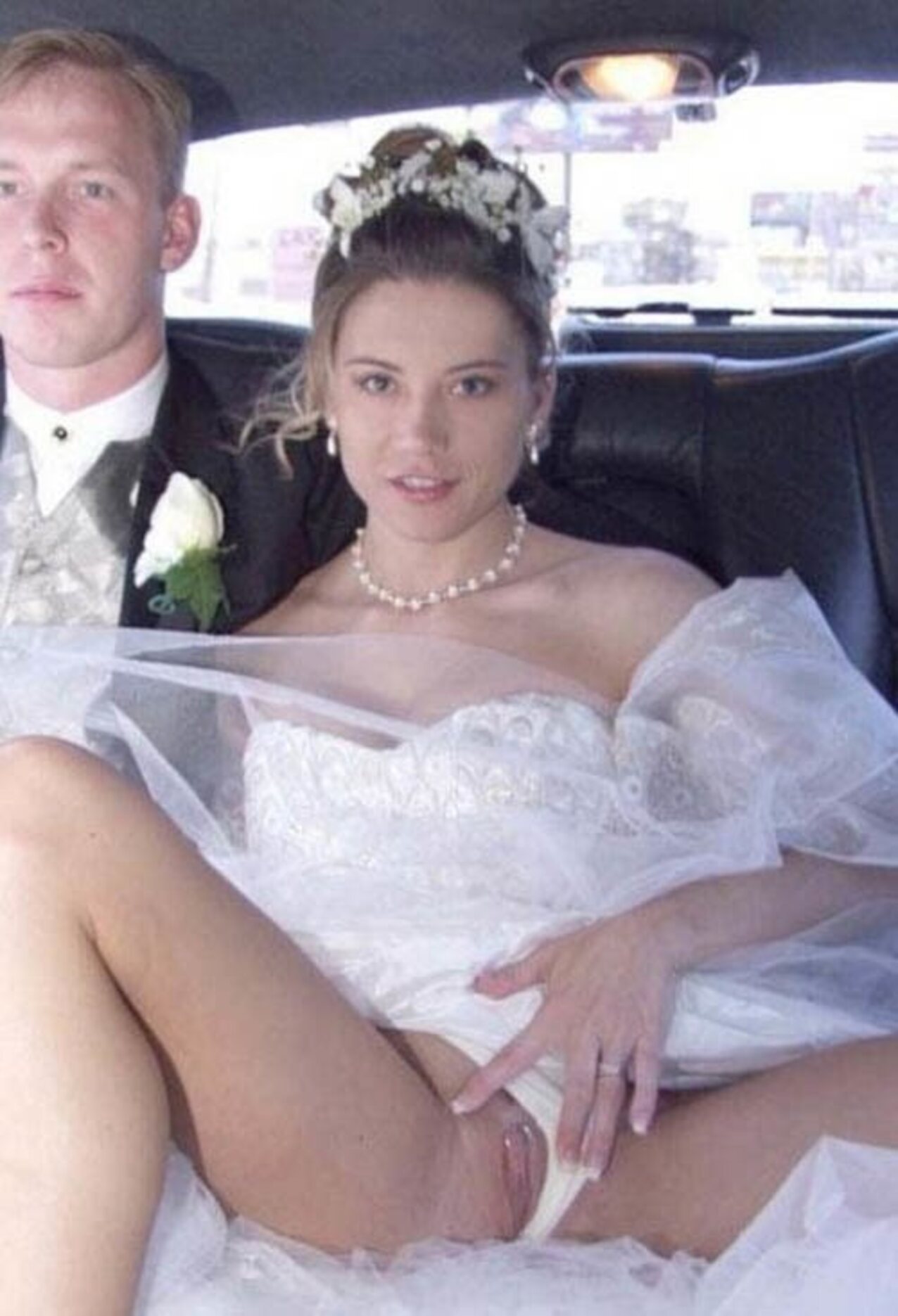 bride blonde limo