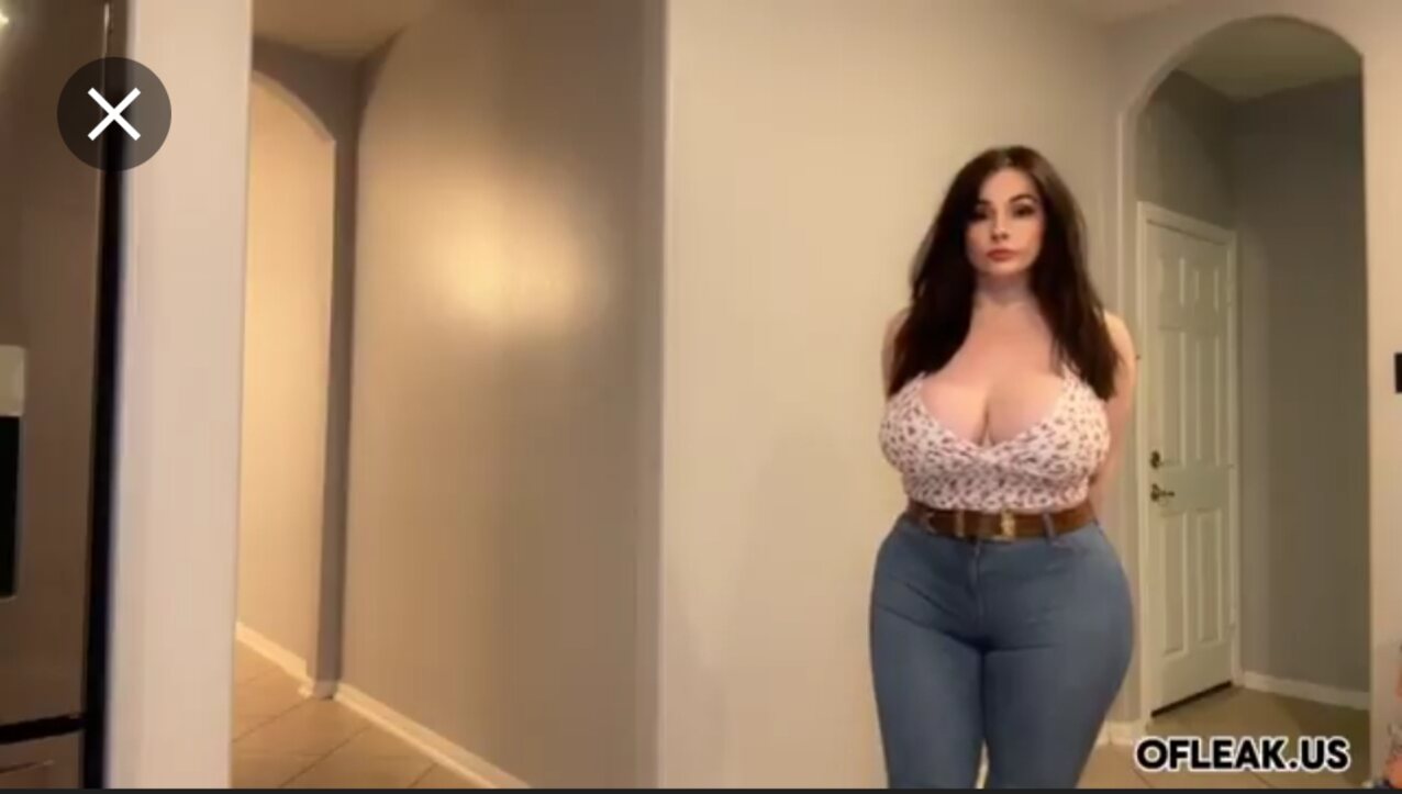 model bbw beautiful