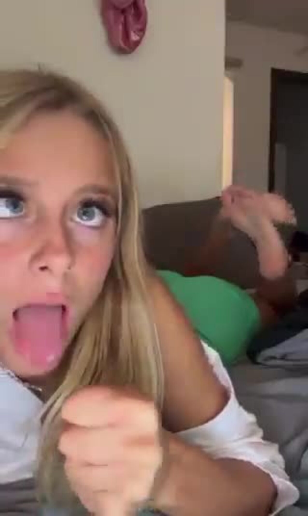 teen blonde feet