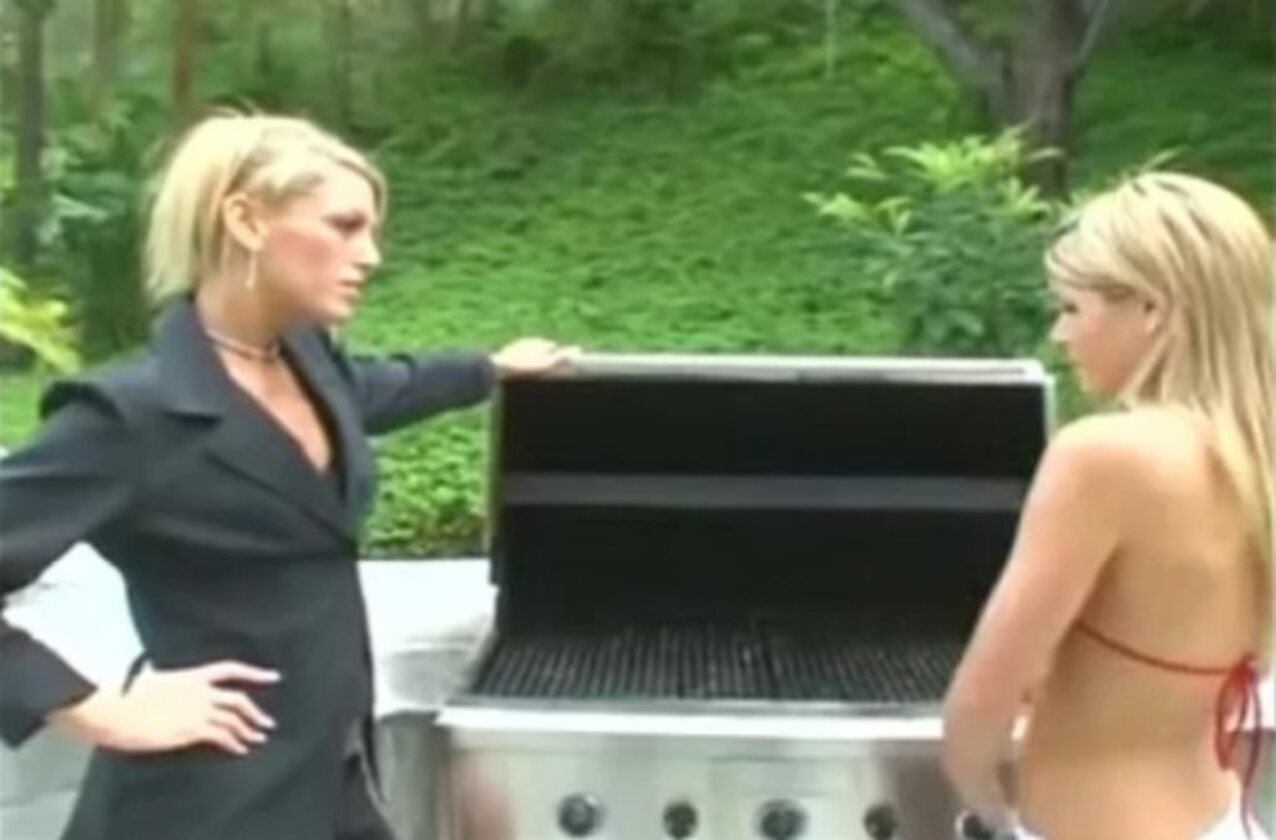 outside blondes hot