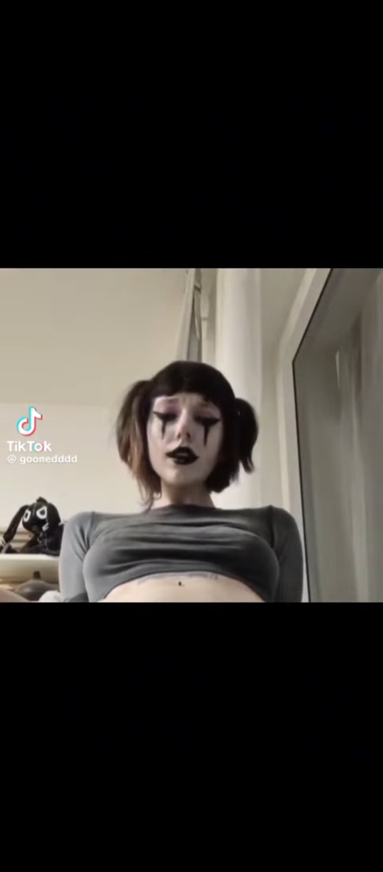 amateur tattoo masturbation