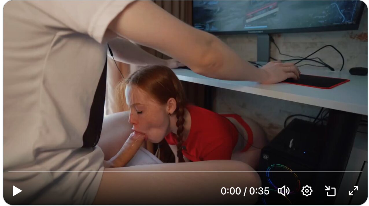 redhair blowjob gaming