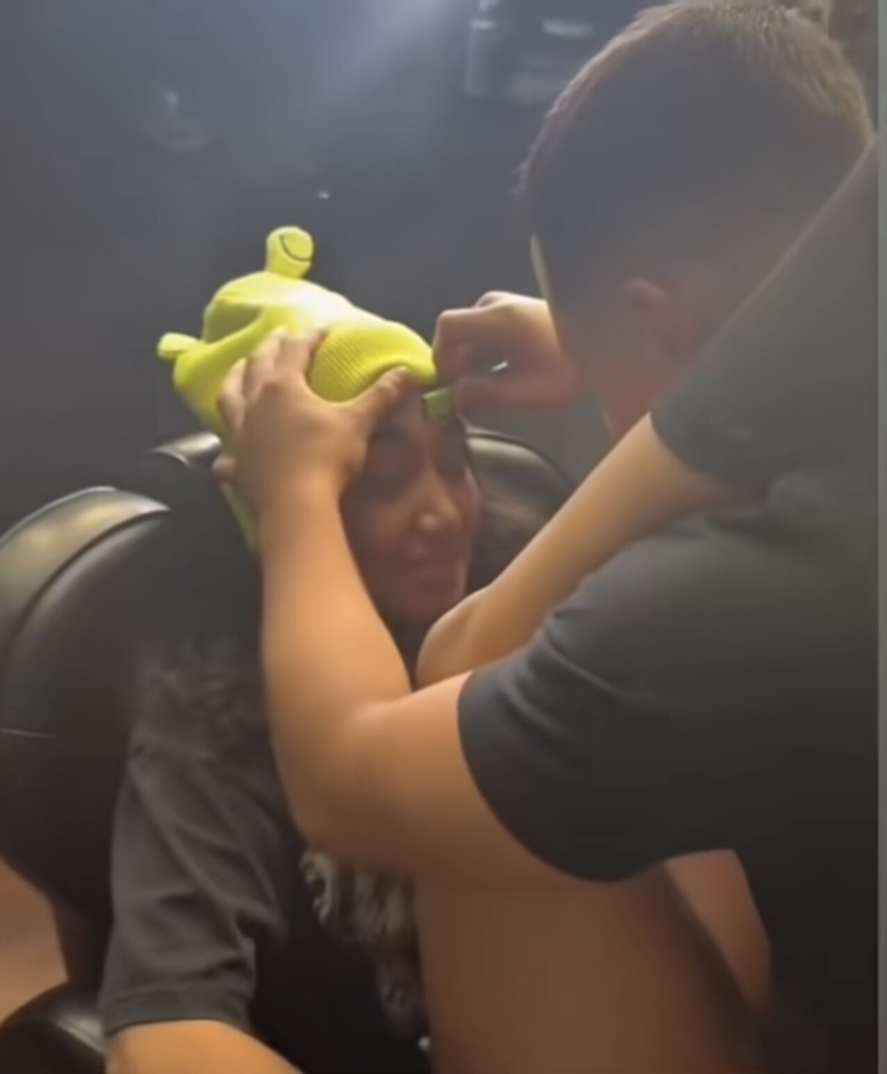barber shrek eyebrows