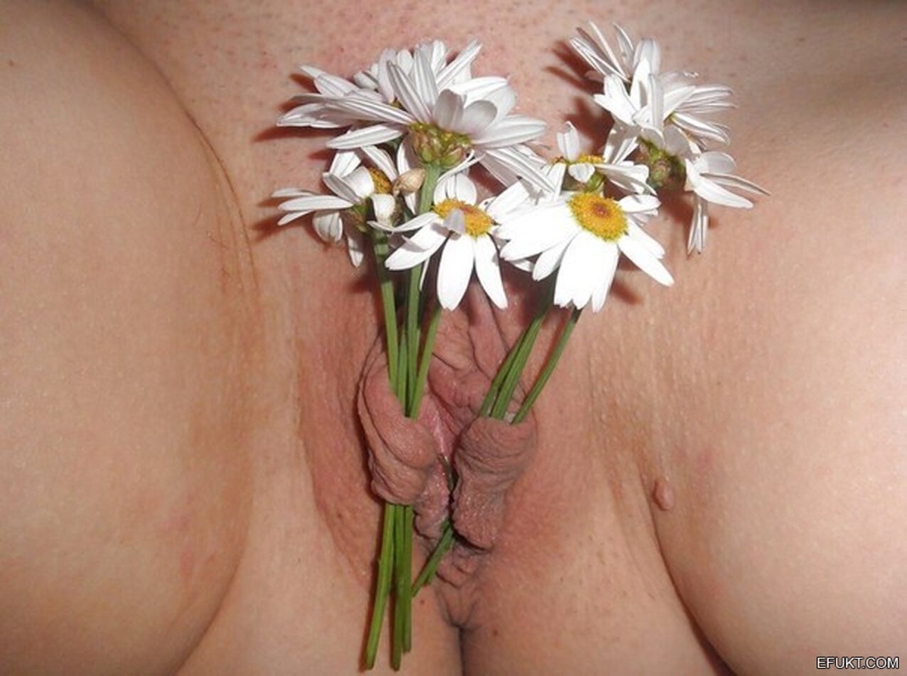flowers labia pussy