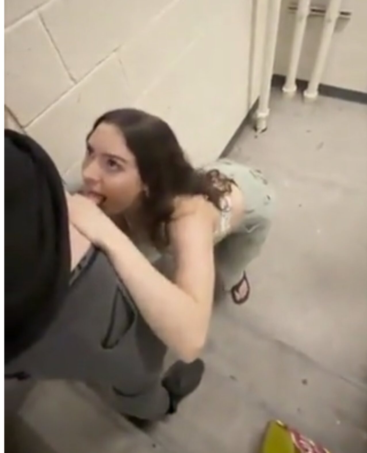 deepthroat blowjob rough