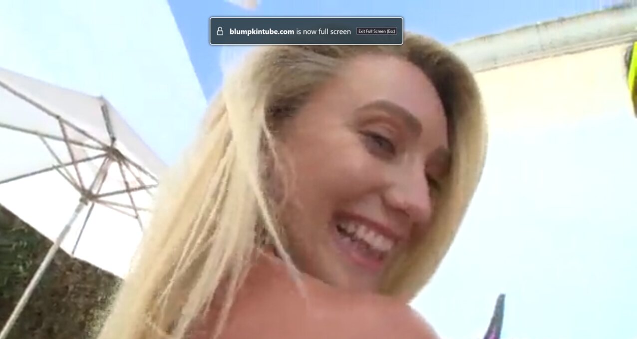 blonde cute eyes