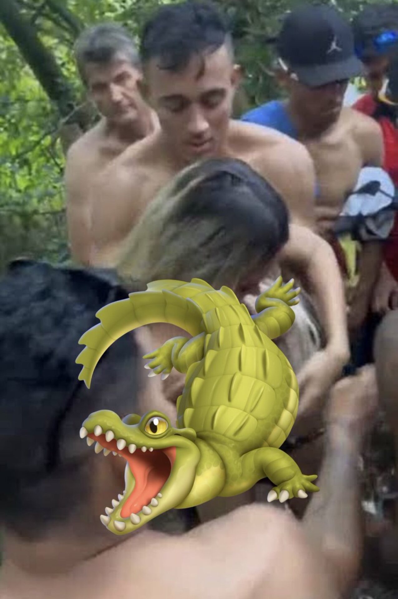 amateur outdoor blowjob