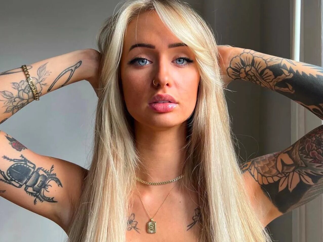 american blonde model