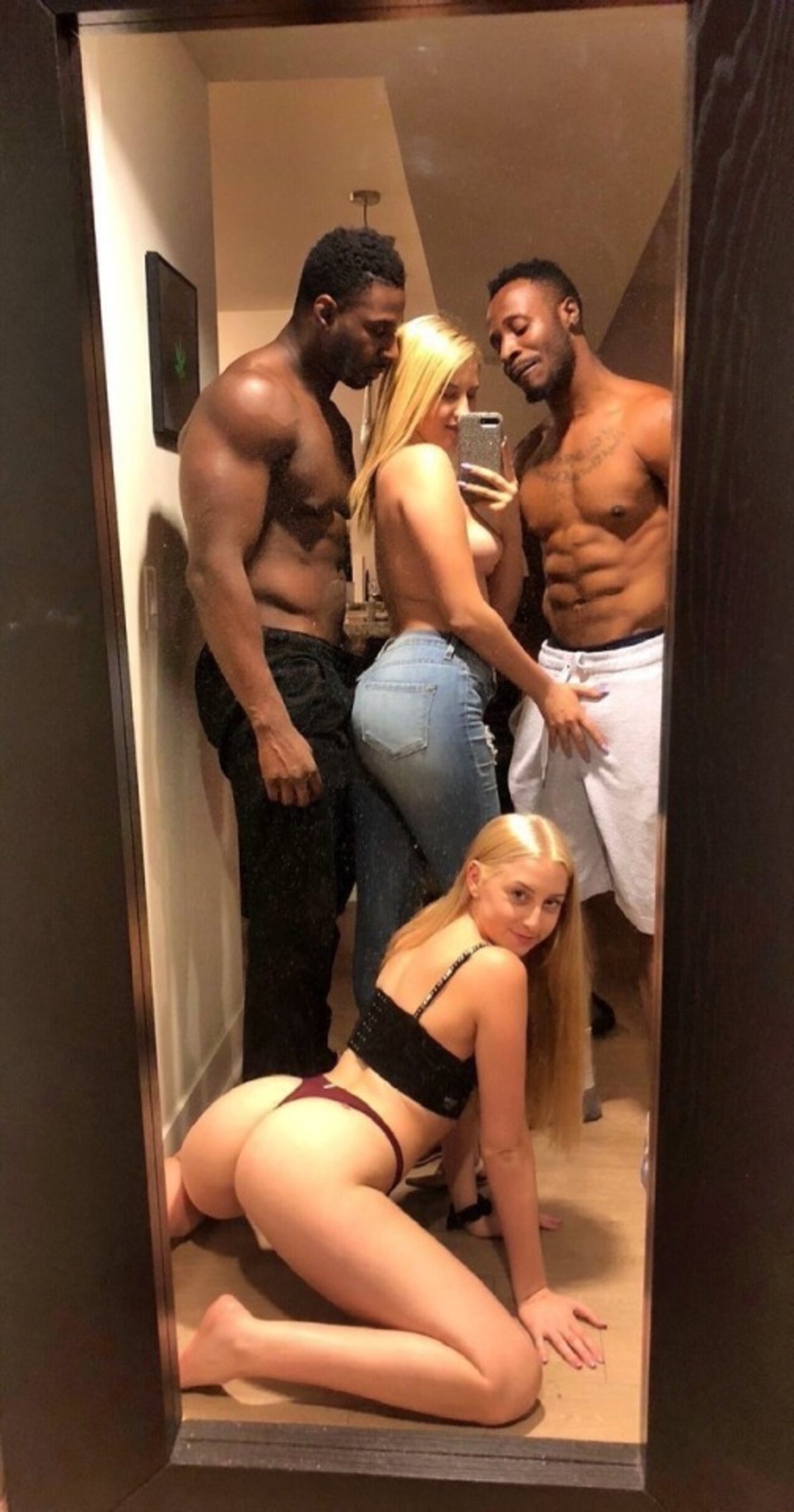 blondes foursome sexy