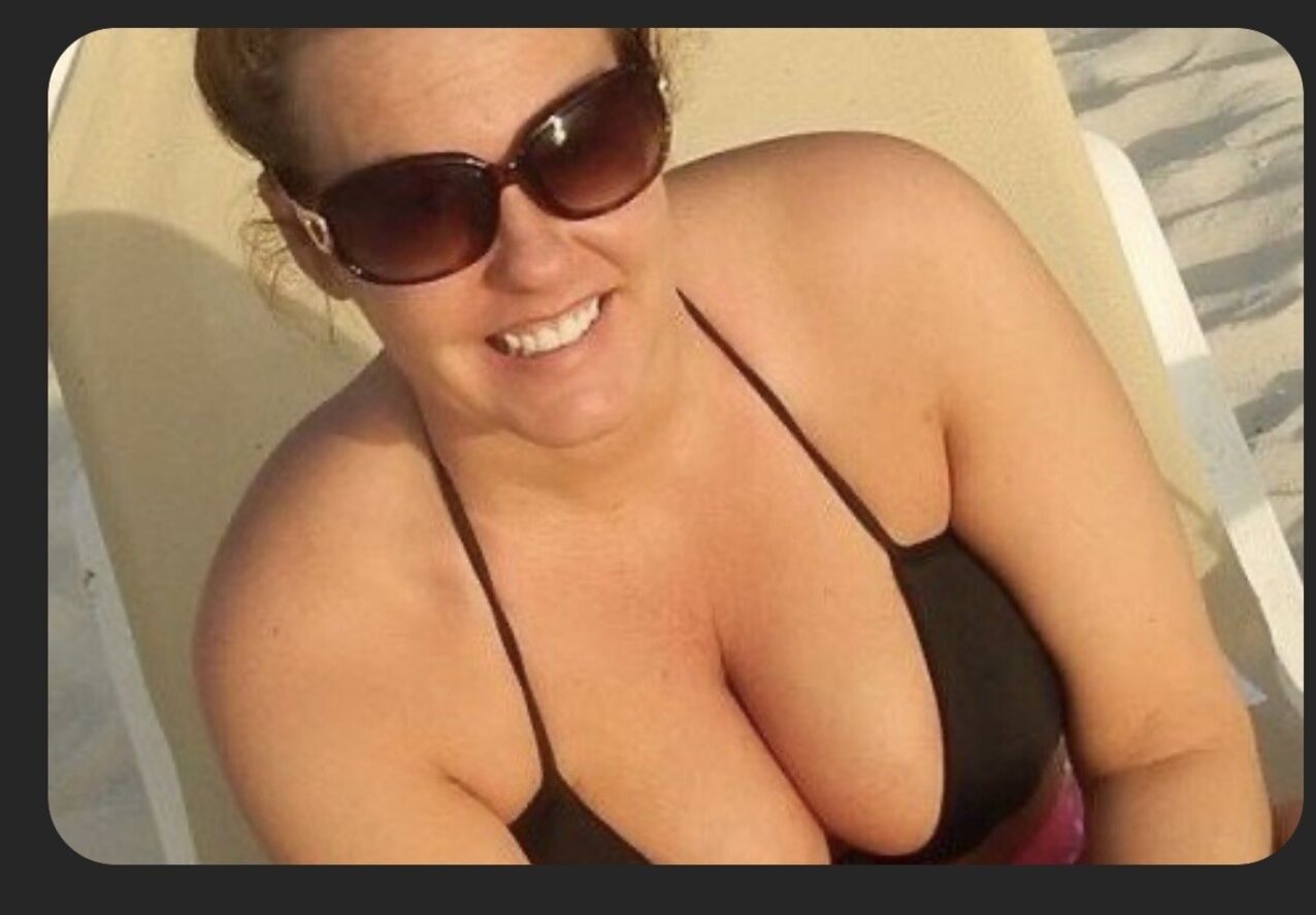 sunglasses smile bikini