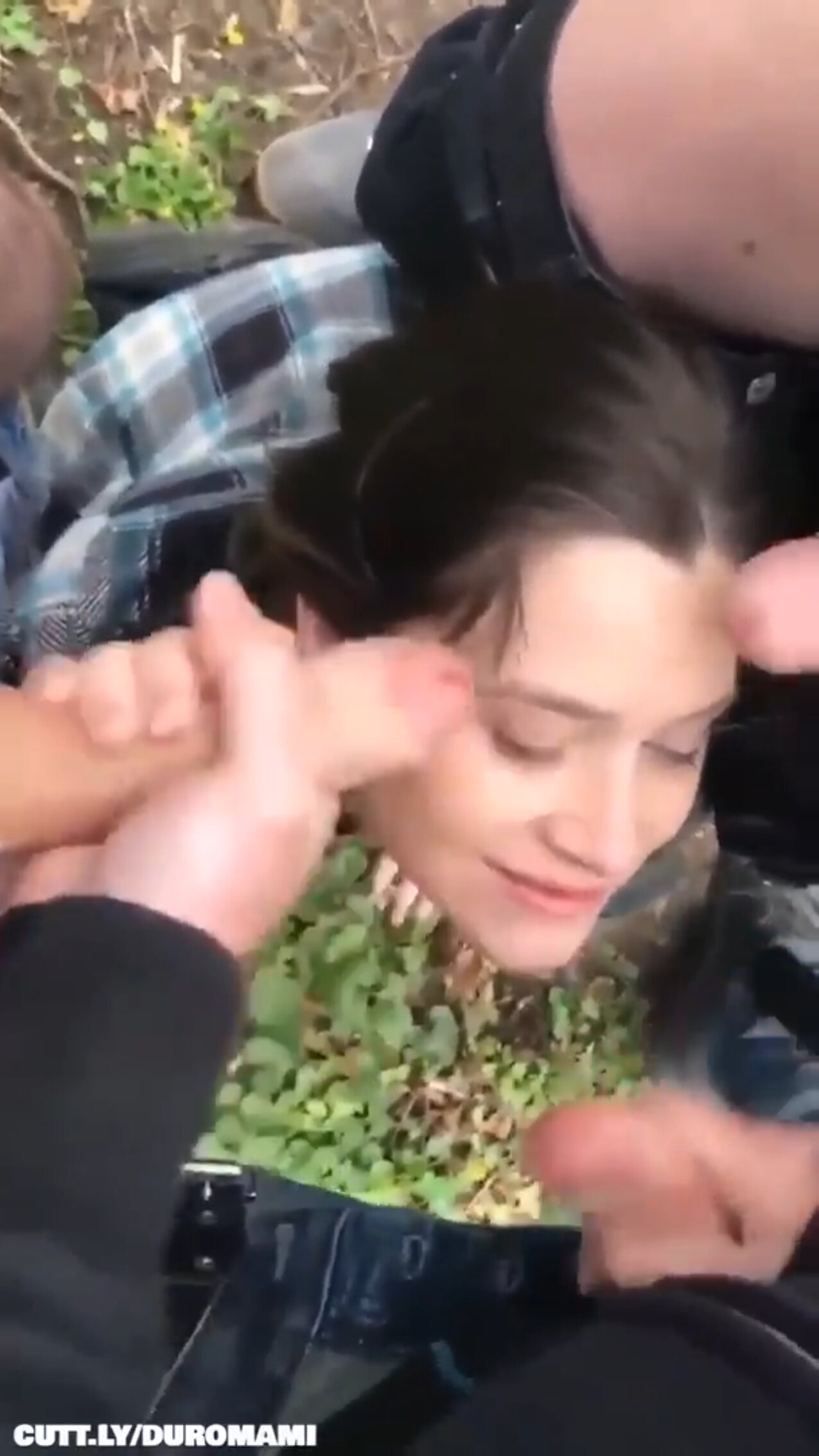 bukkake gangbang blowjob
