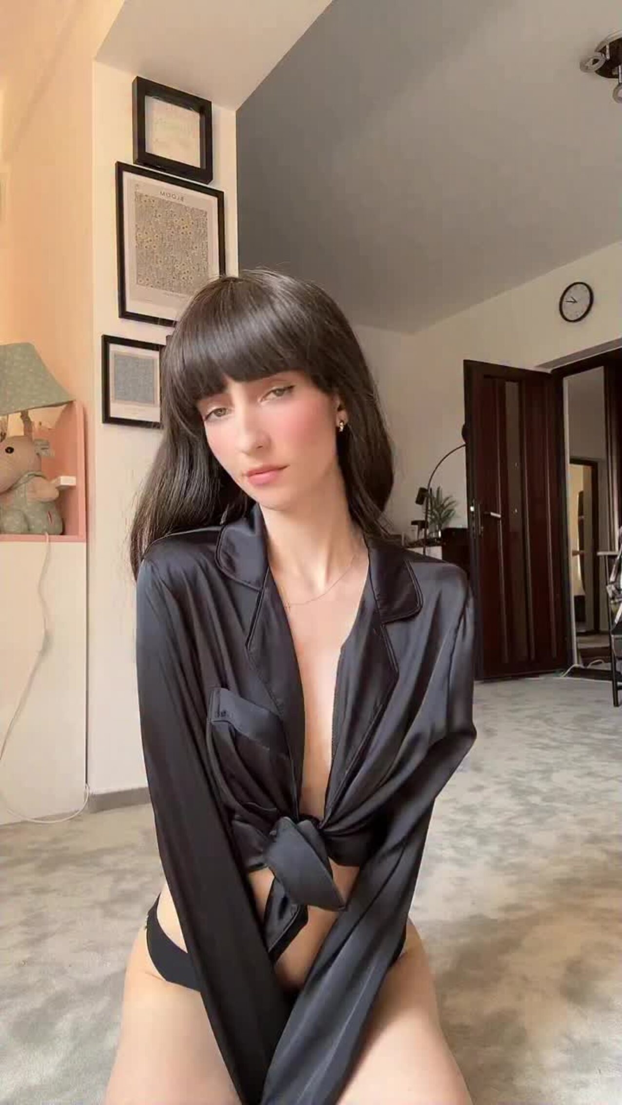 brunette amatuer skinny
