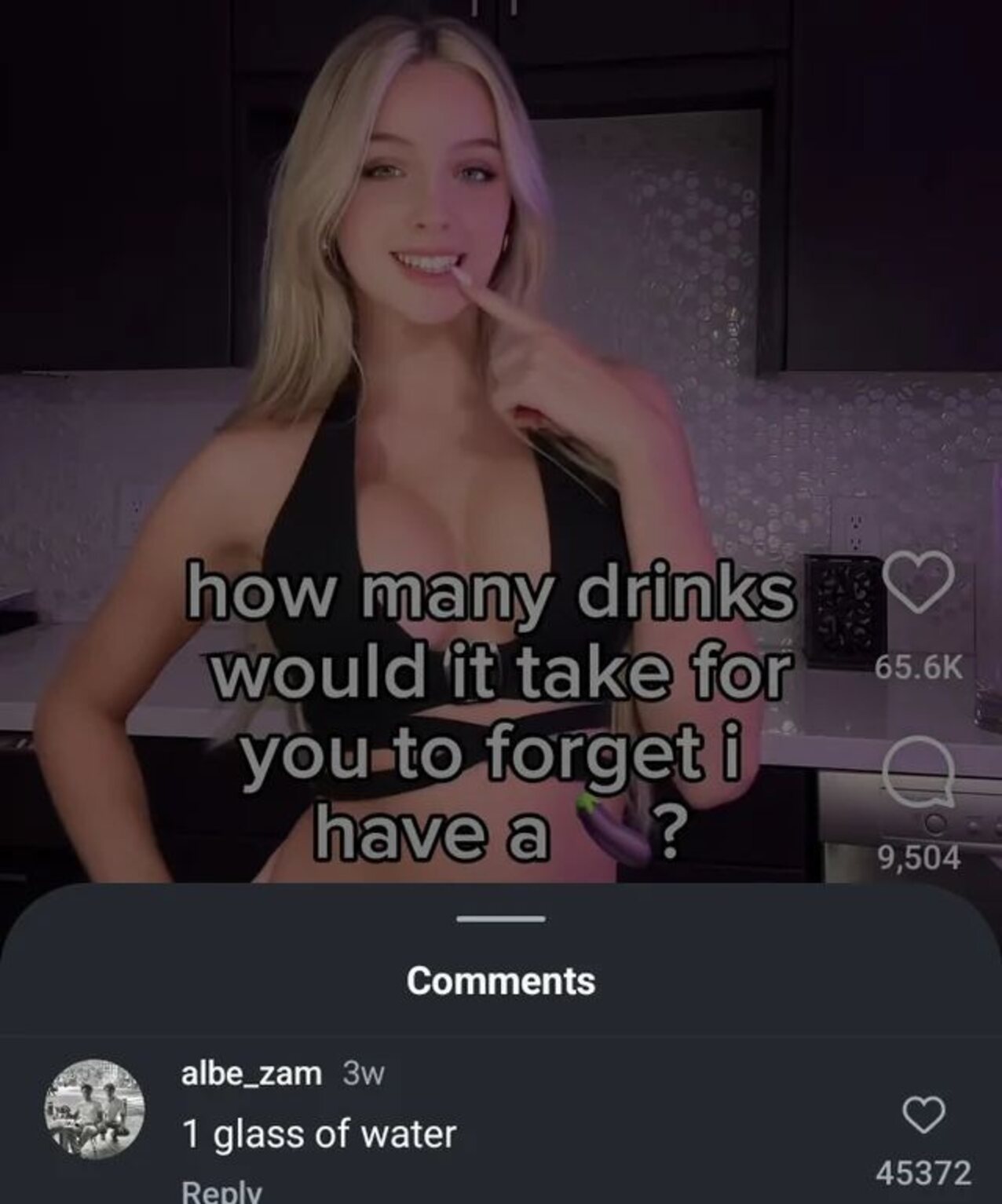 tiktok blonde beauty