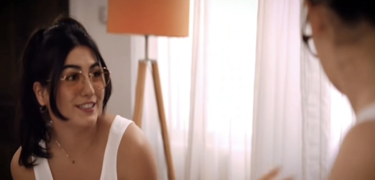 camgirl amateur model