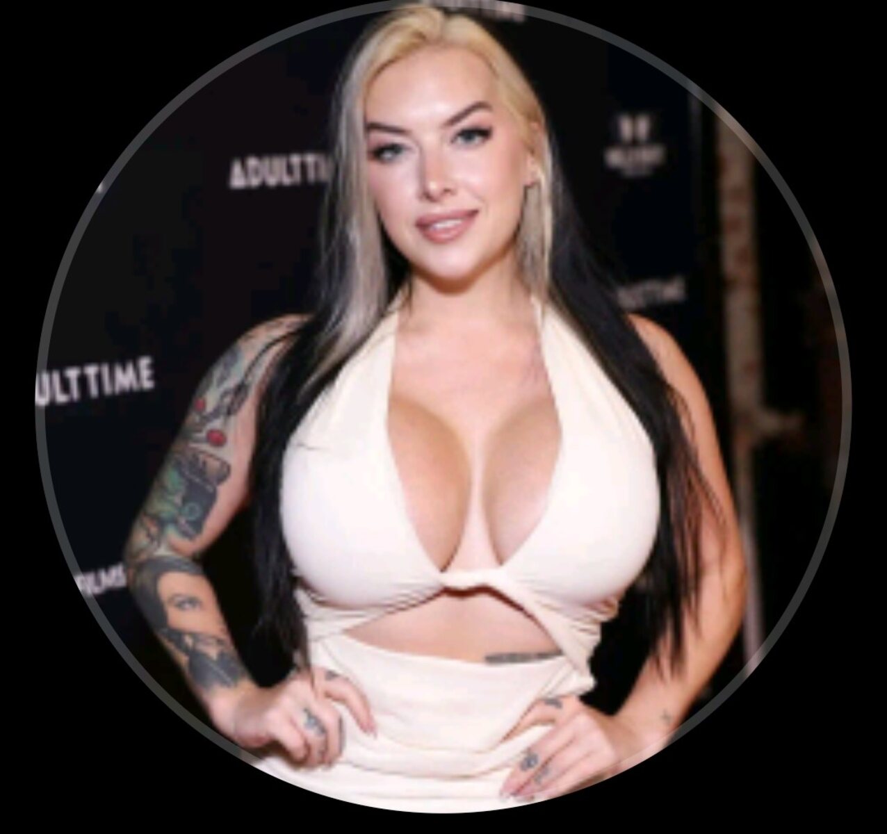 big boobs hot blone