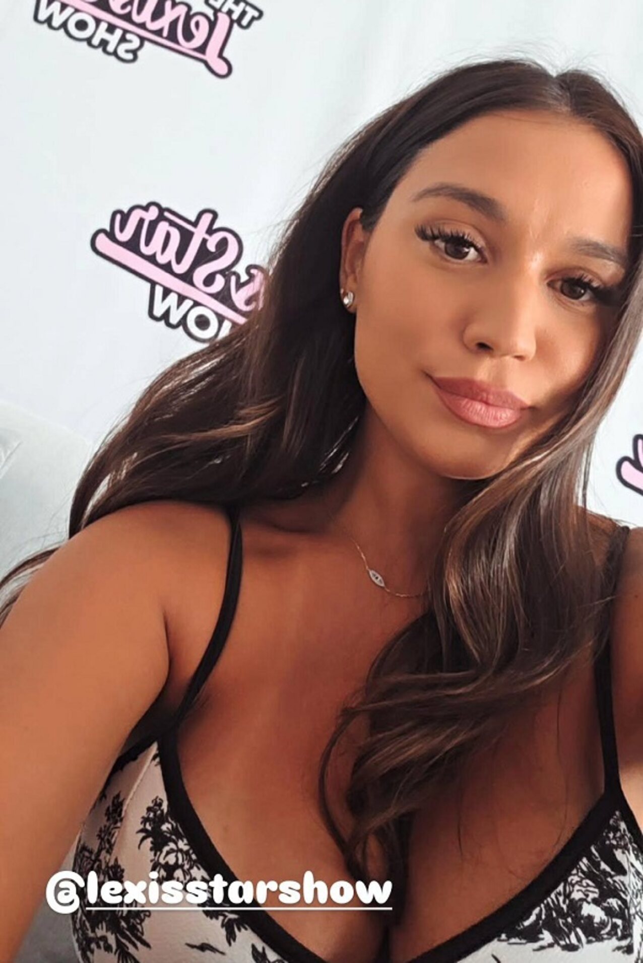 latina milf mommy