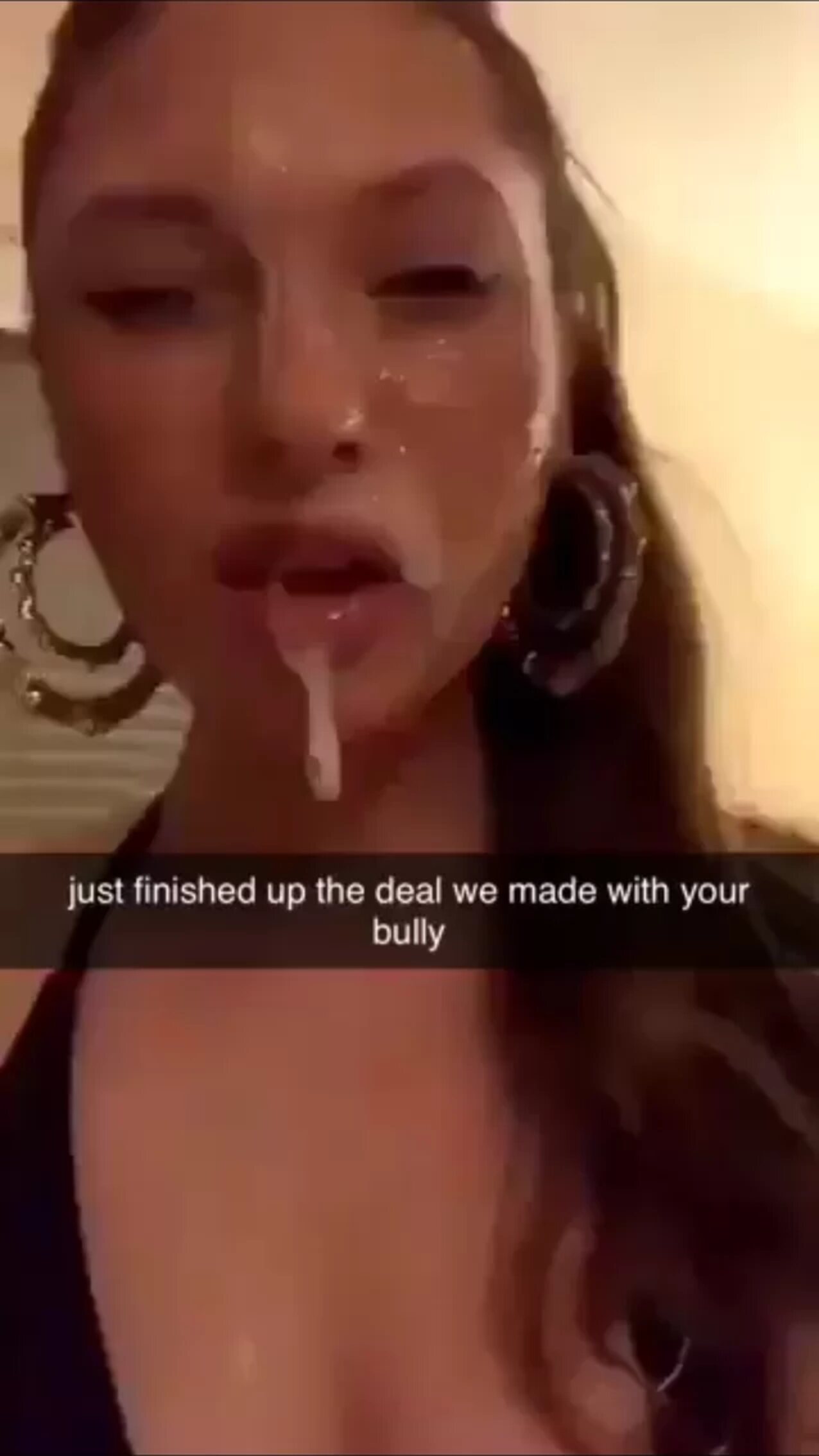 brunette cumshot facial