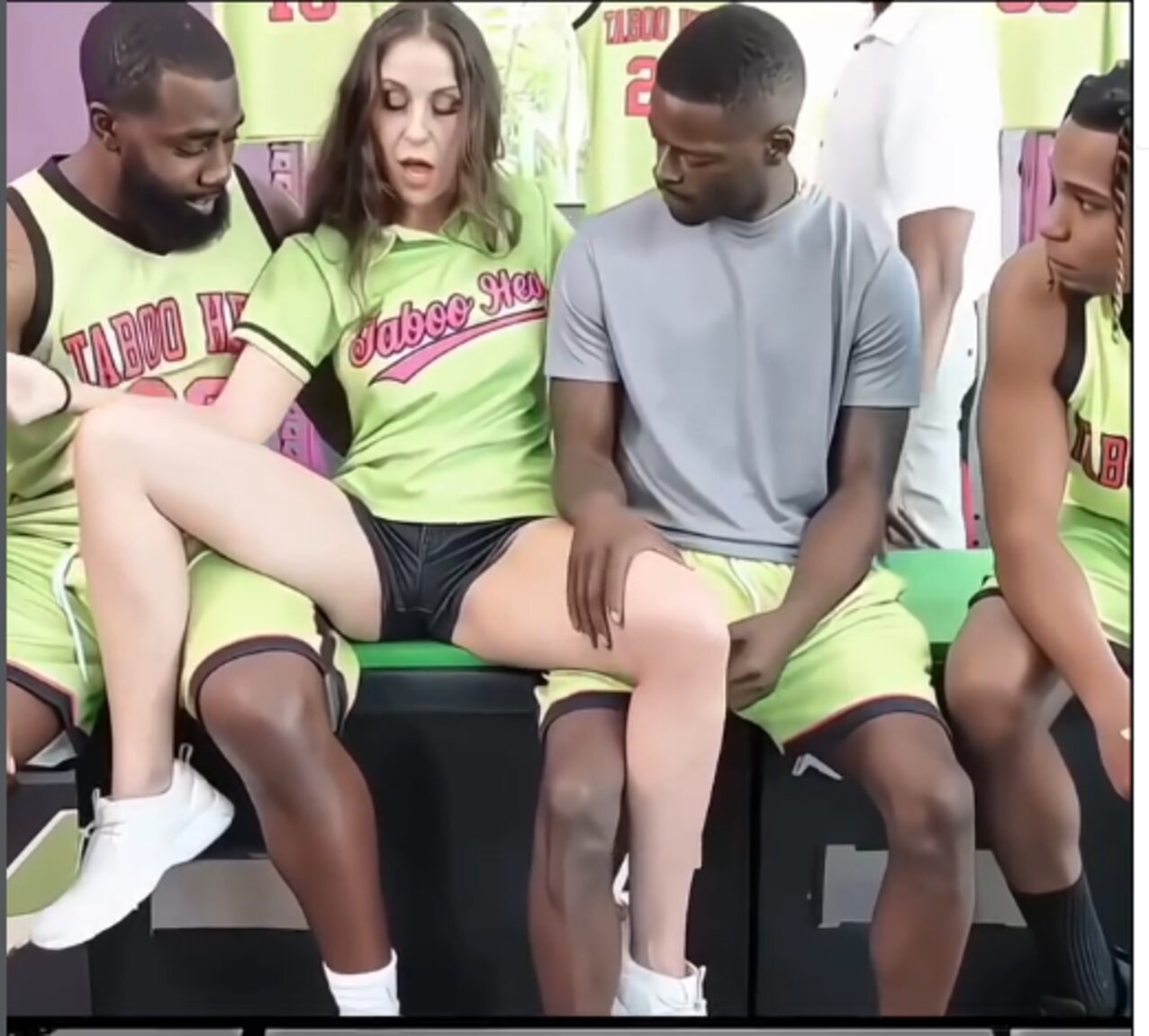 gym teen hot