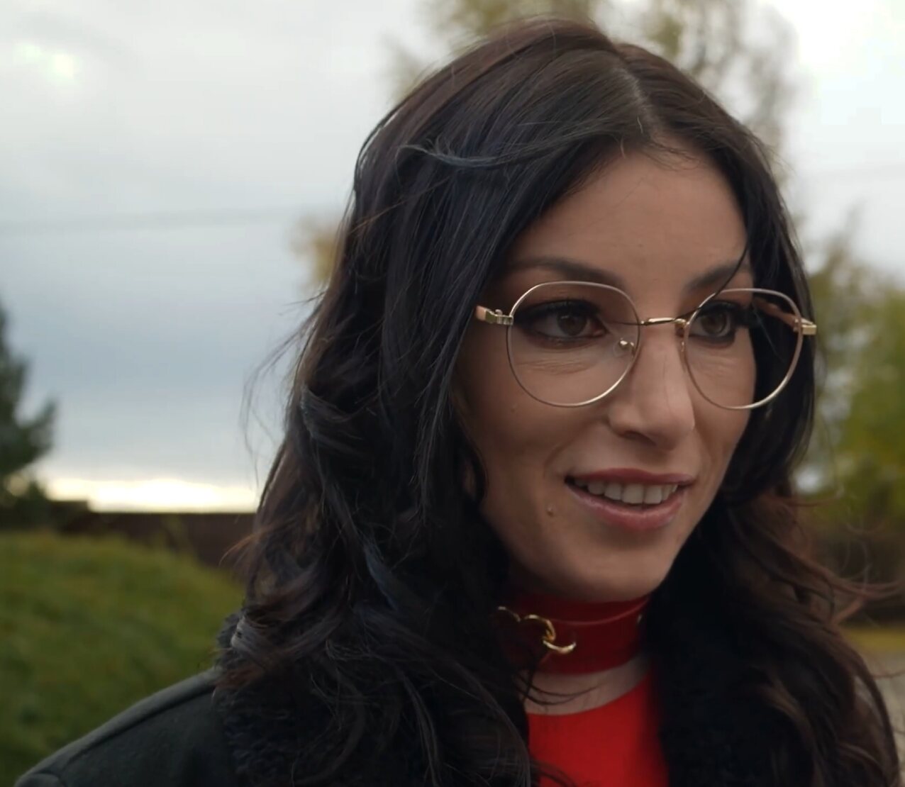 white glasses brunette