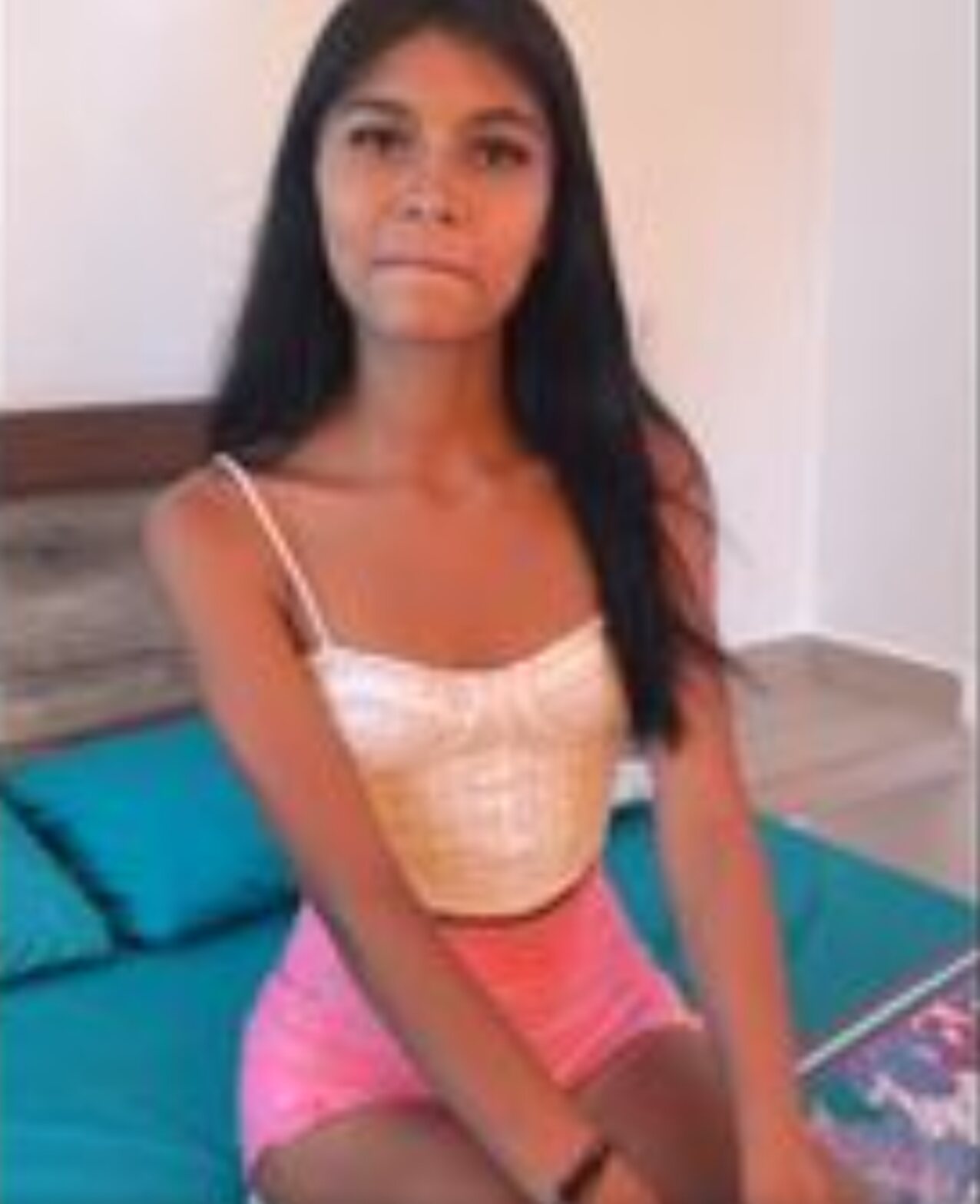 latina brunette teen
