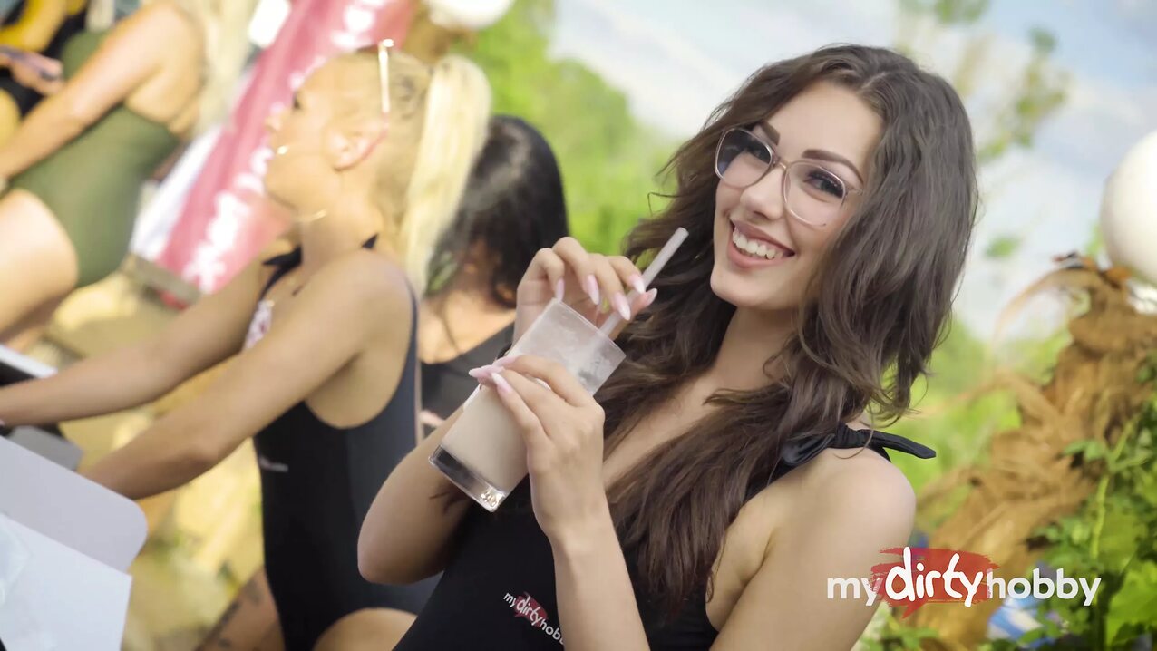 shaiden rogue glasses brunette