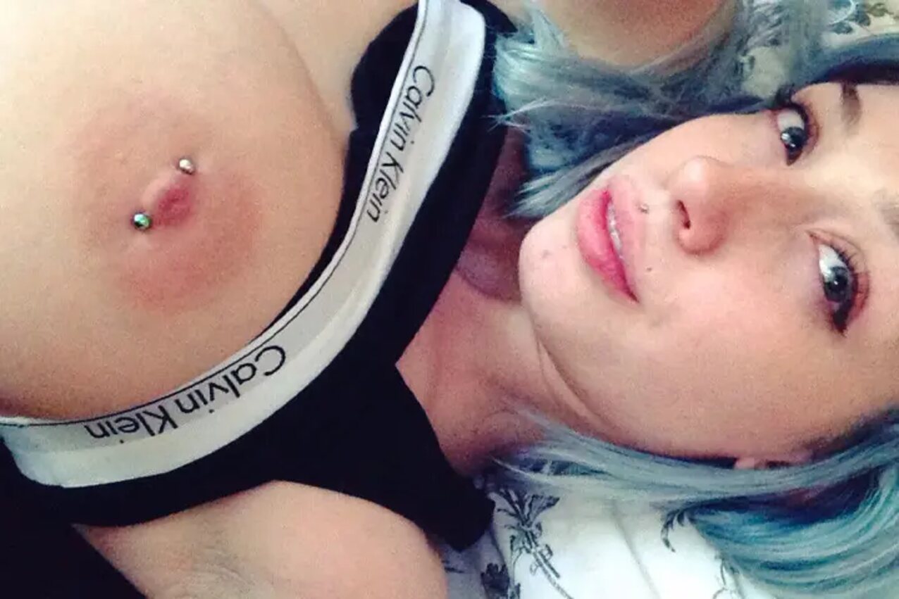 camgirl tits boobs