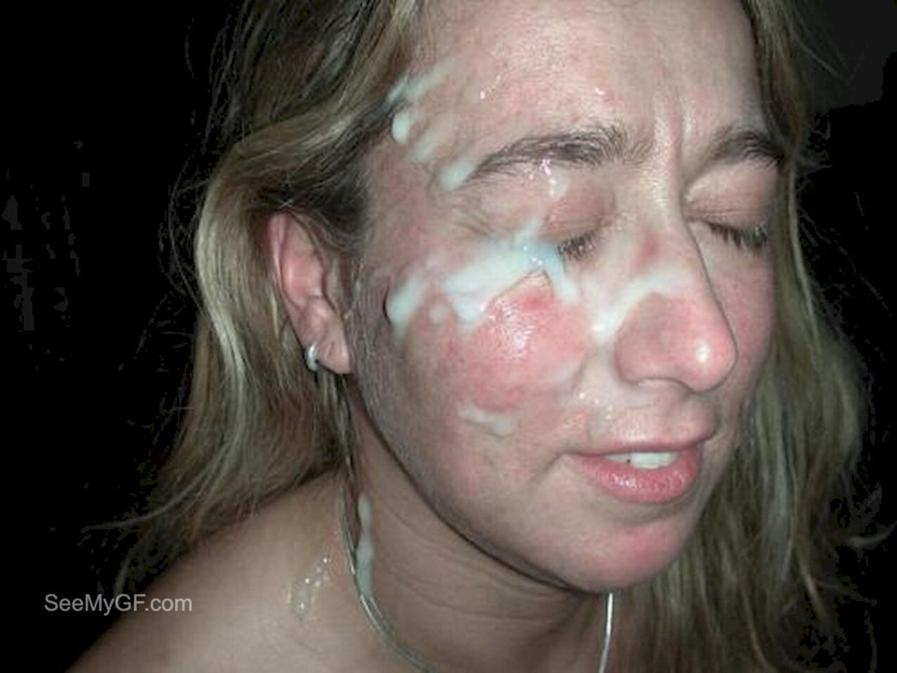 amateur blonde cumonface
