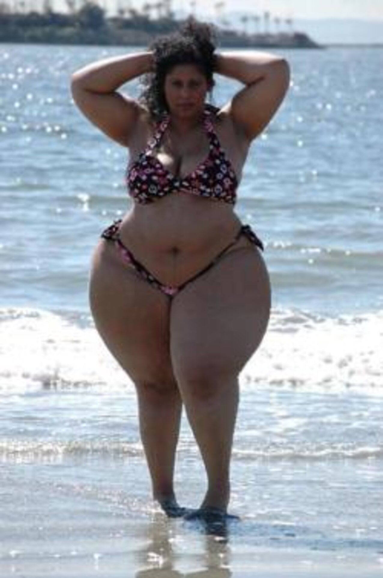 beach b8g hips ssbbw