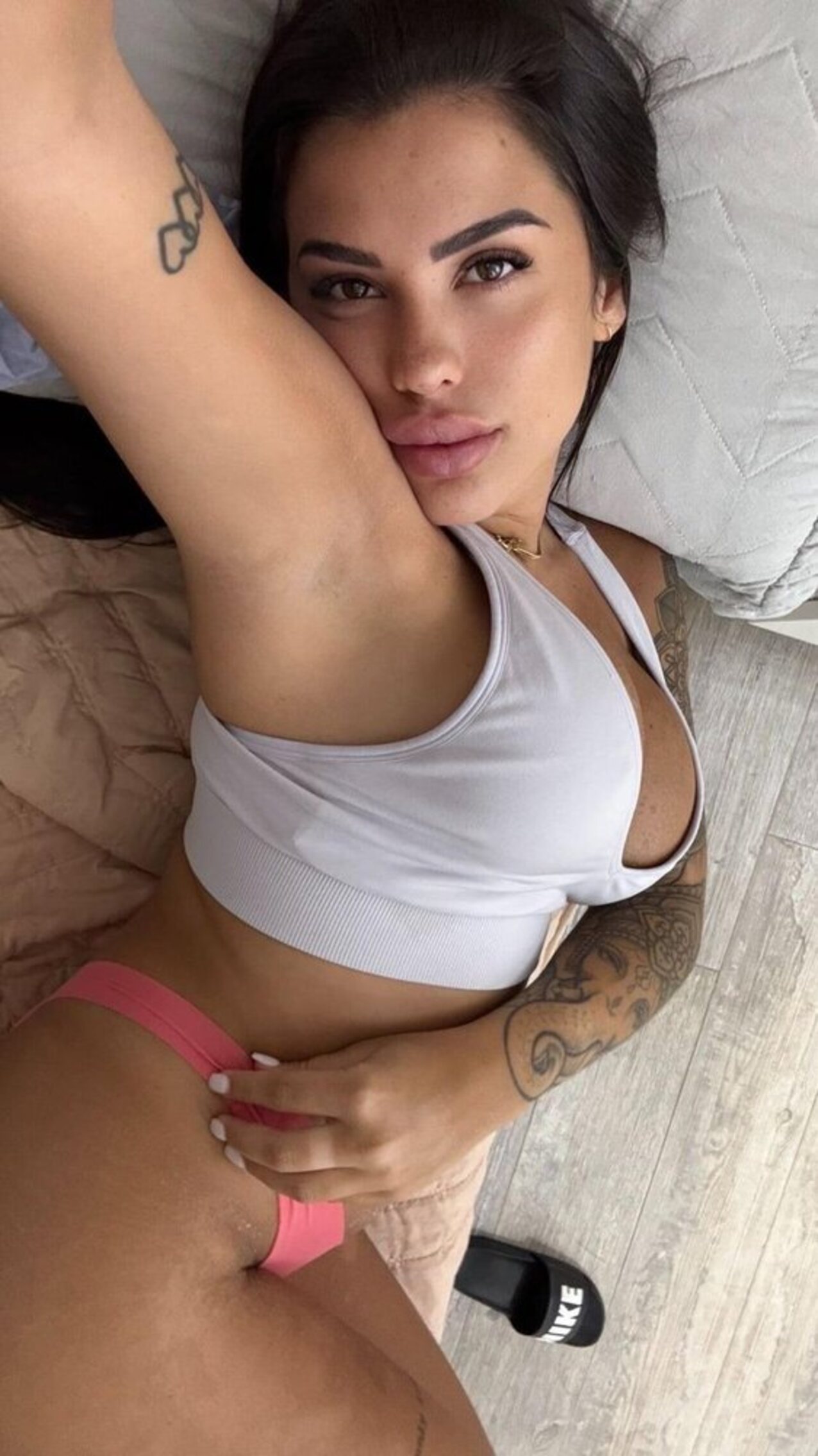 latina unknown insta find