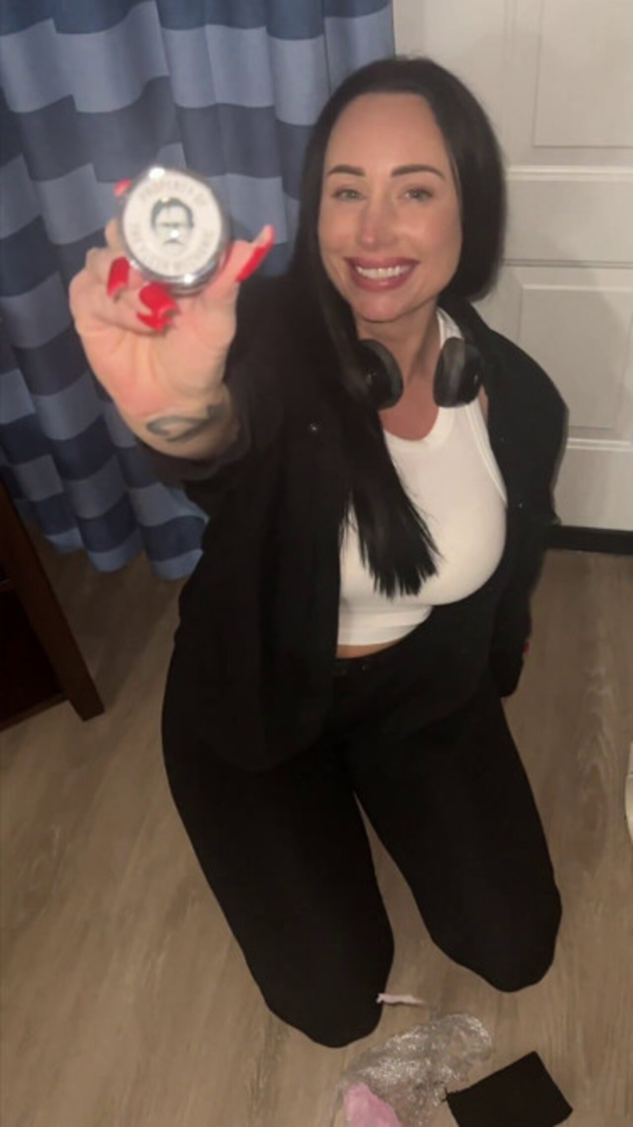 camgirl brunette onlyfans