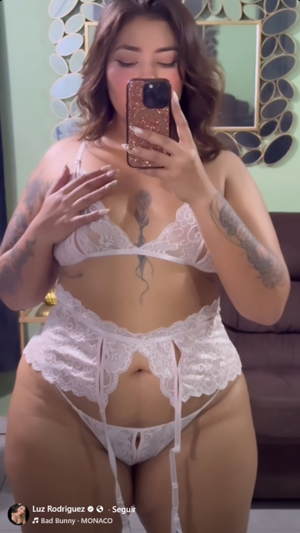 latina thick thicc