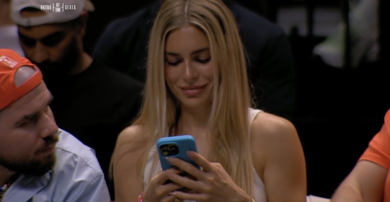 blonde tennis dubai