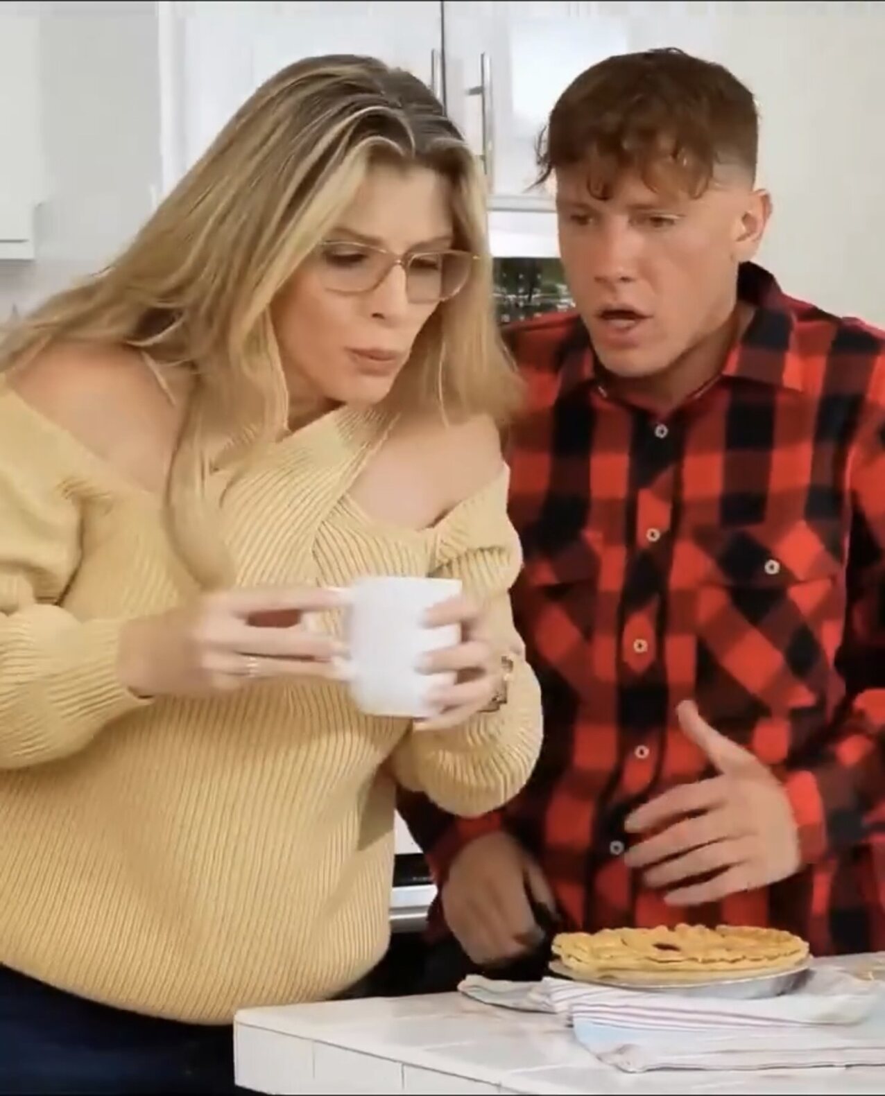 coffee blonde sneaky