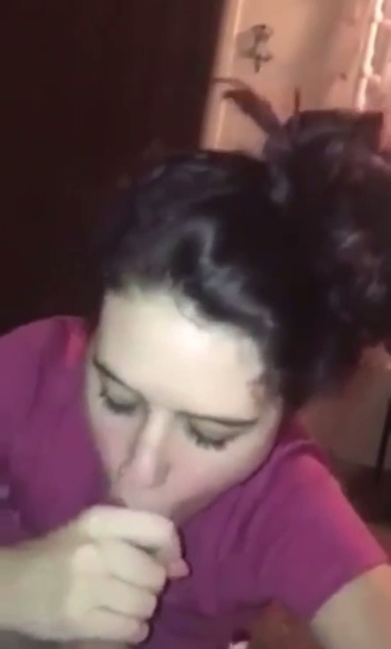 amateur blowjob eye contact