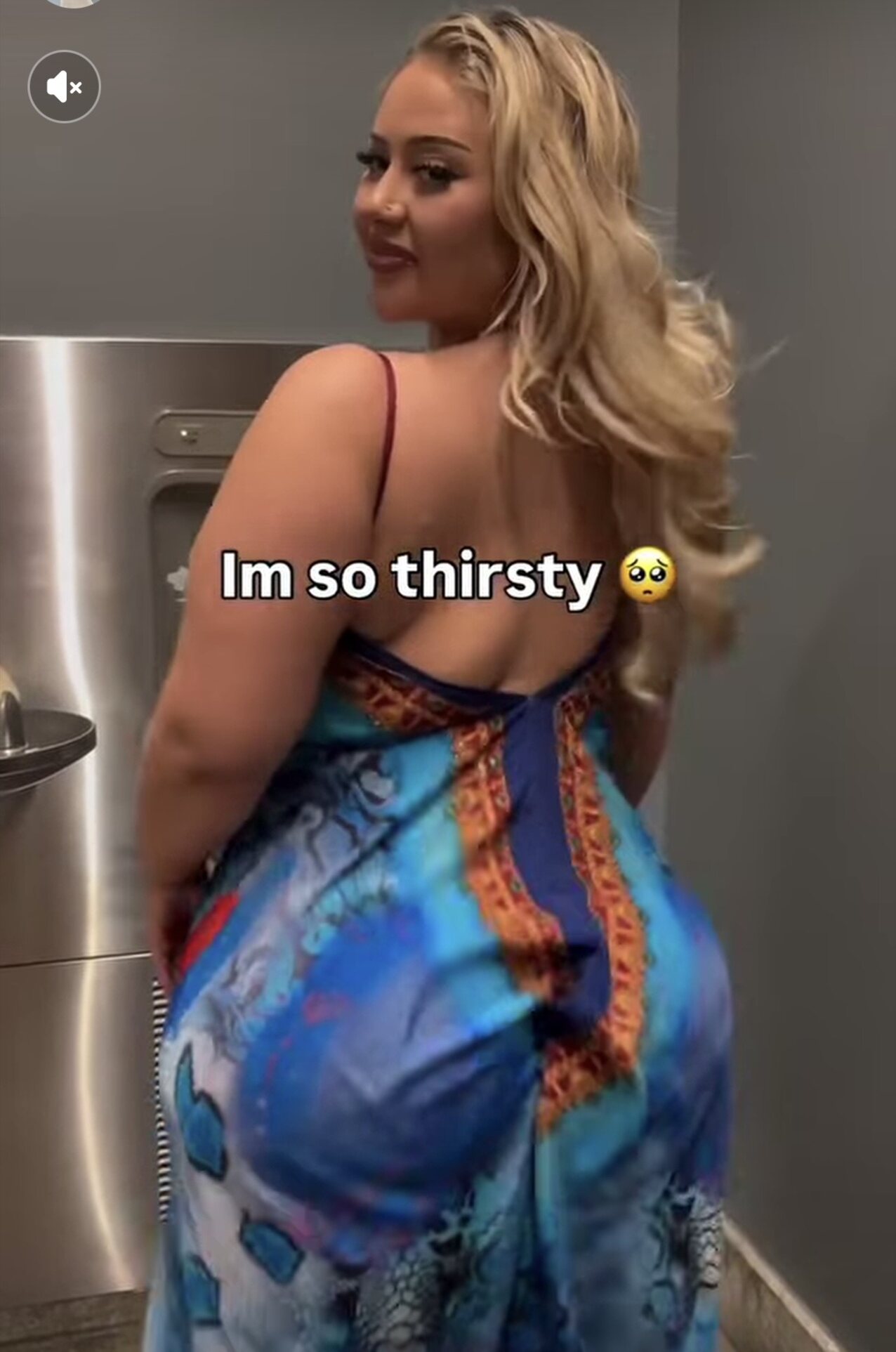 curvy thick pawg