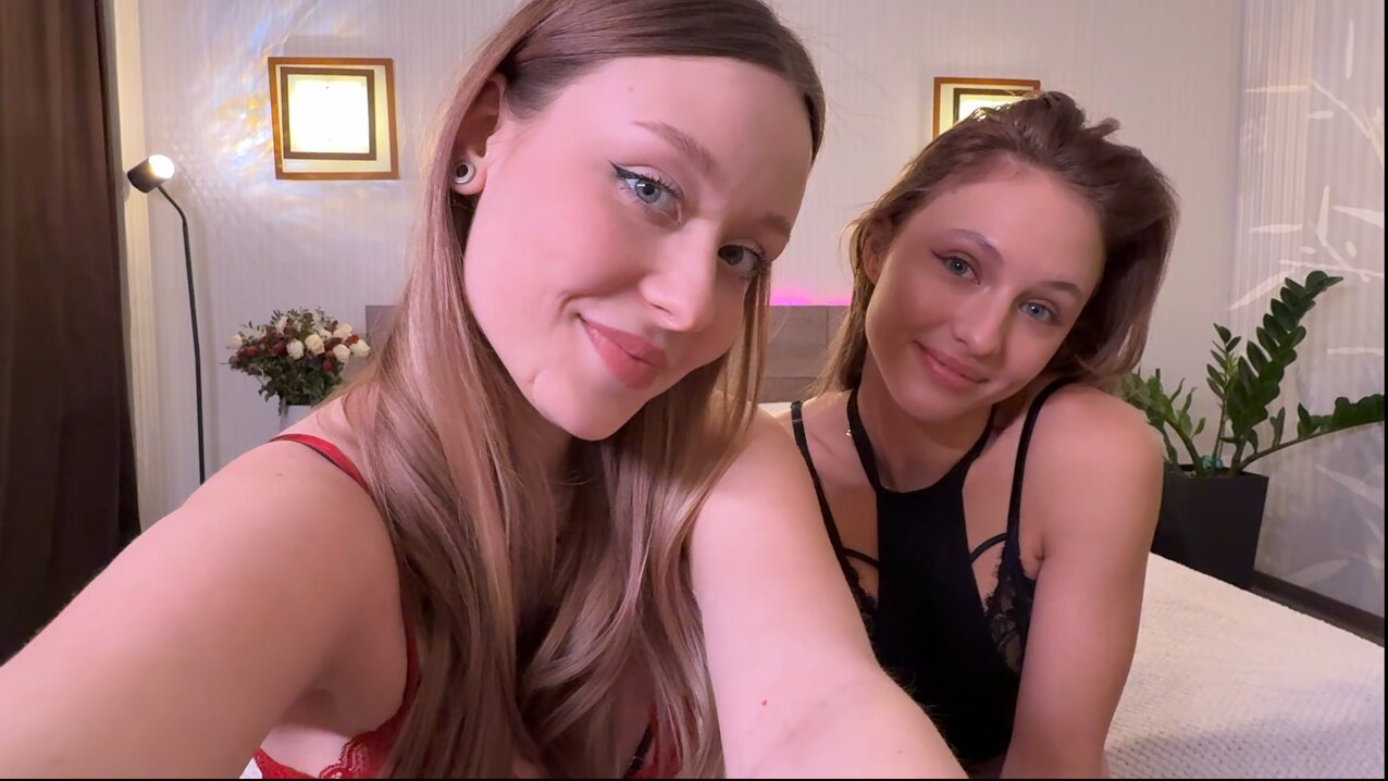 blonde busty sydney sweeney