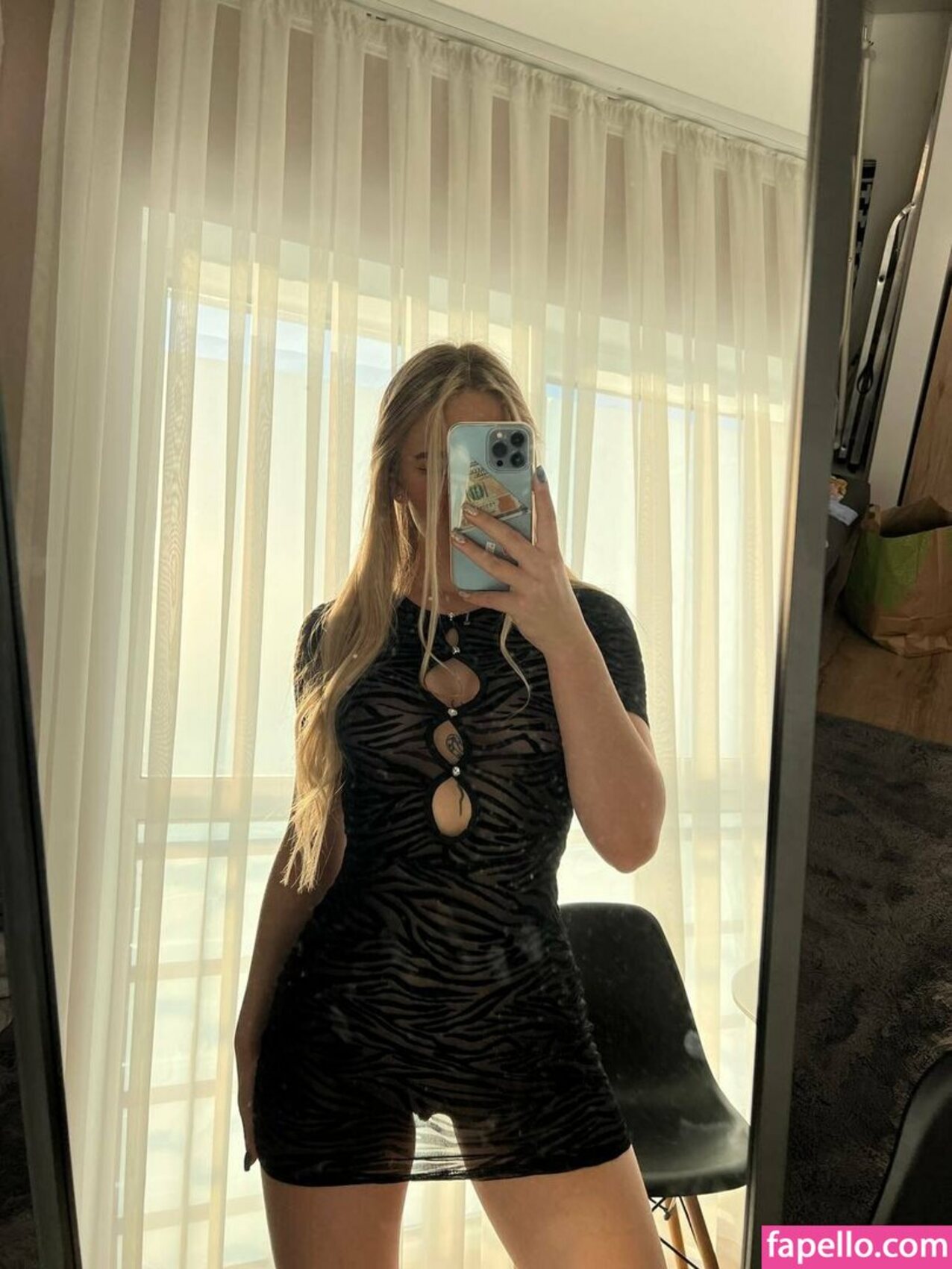 onlyfans blonde hot