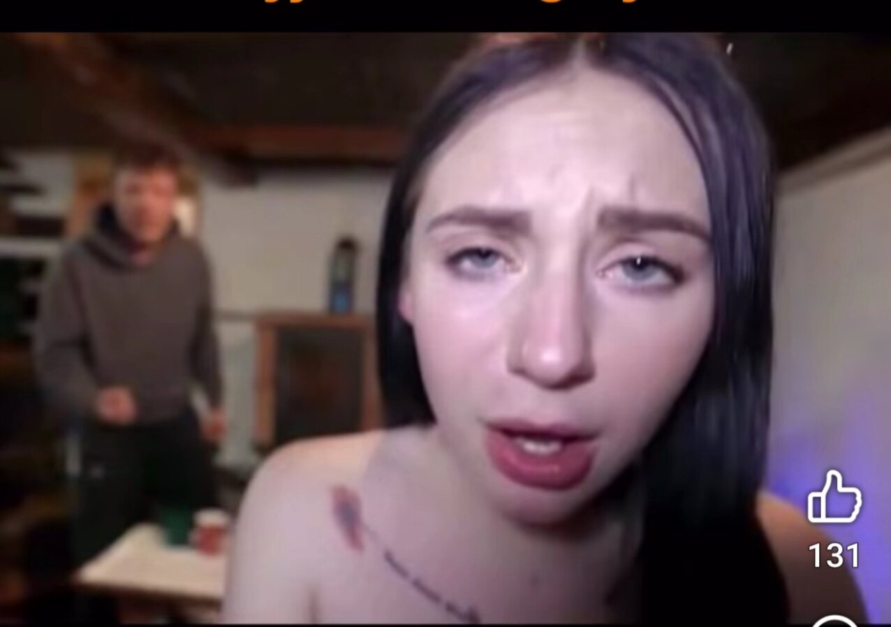 camgirl boobs ass