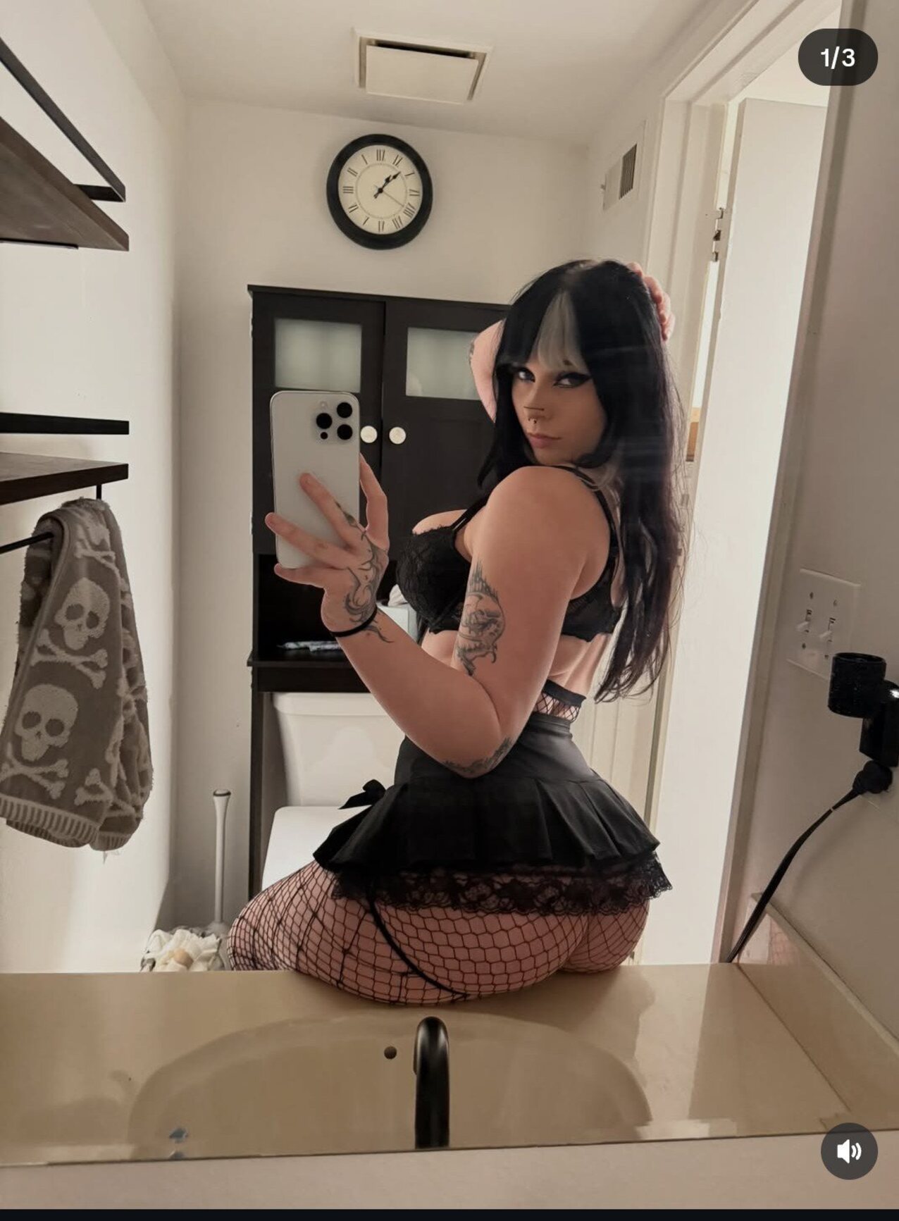 pawg goth emo