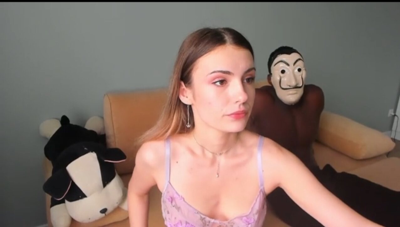 beautiful cam couple