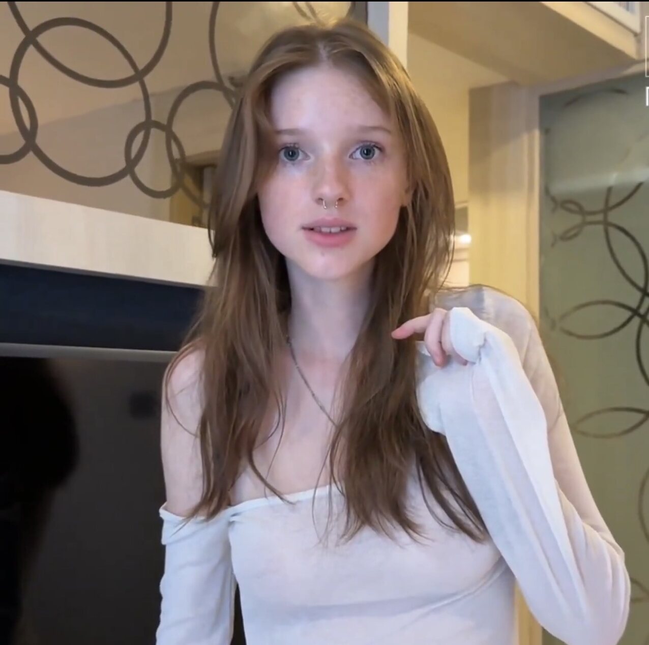 teen petite blonde