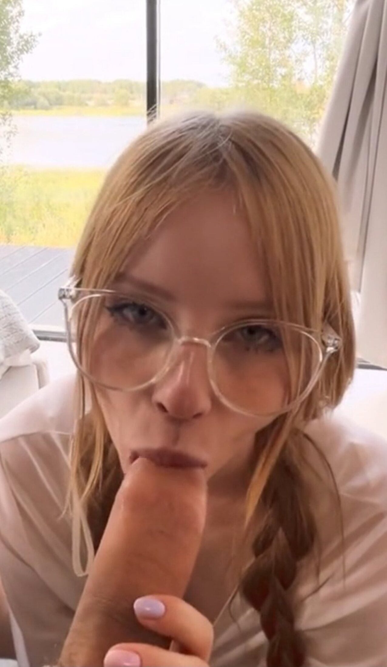 glasses blowjob pig tails
