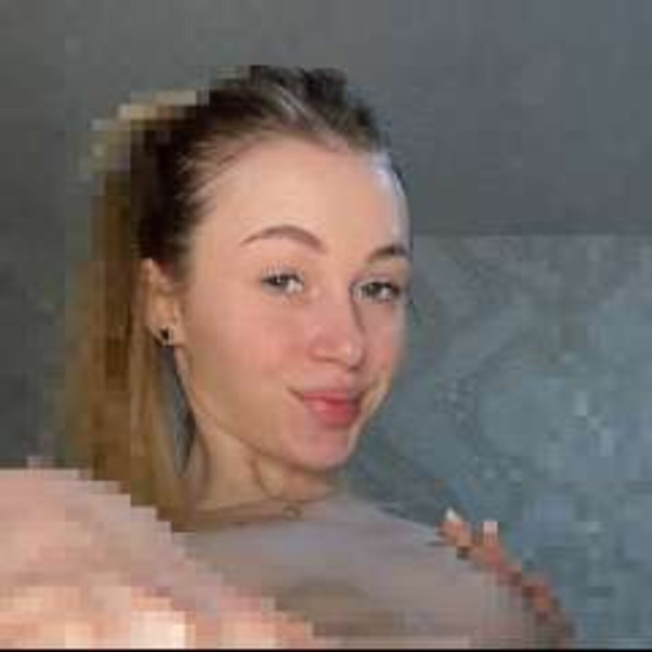camgirl blonde onlyfans