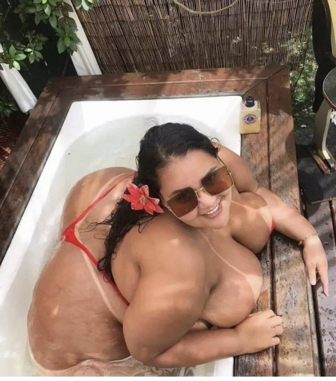 bathtub red bikini sunglass