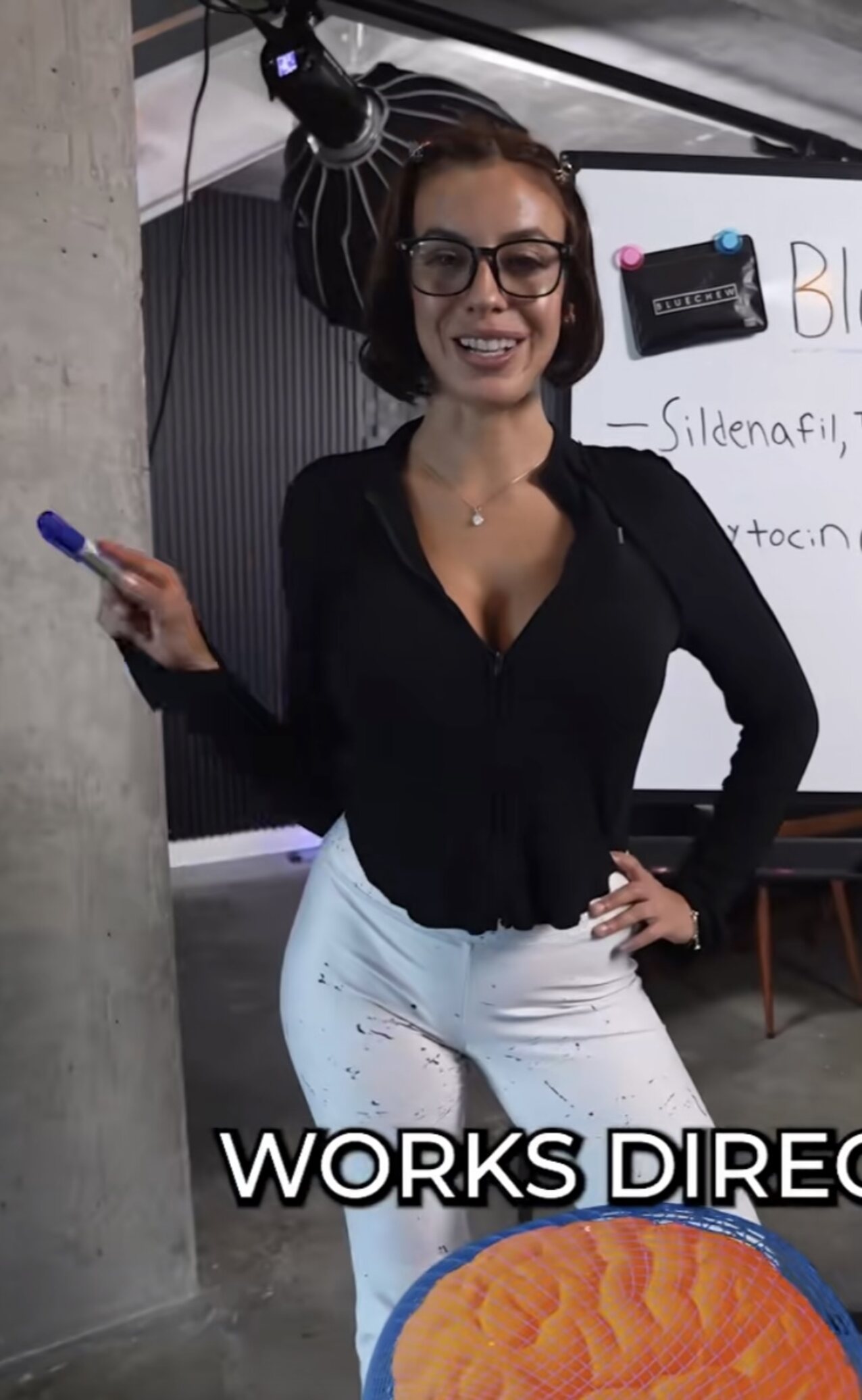 glasses big tits sexy